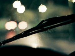 Wycieraczki samochodowe – co warto o nich wiedzieć? Wycieraczki samochodowe – co warto o nich wiedzieć?