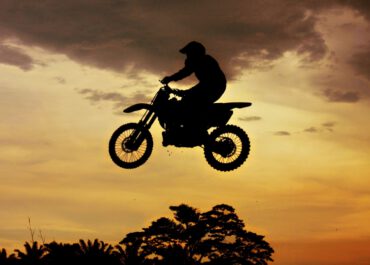 Jak znaleźć dobry sklep motocyklowy?