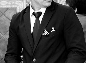 Poszetka – jak należy ją nosić?