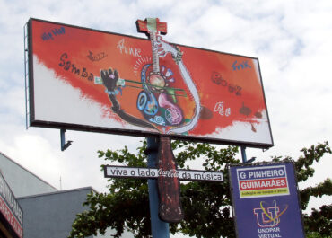 Rodzaje materiałów wykorzystywanych w druku wielkoformatowym