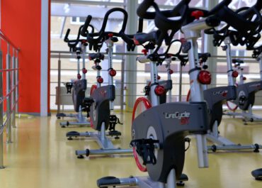 Rower treningowy – nie tylko dla osób pragnących spalić tkankę tłuszczową